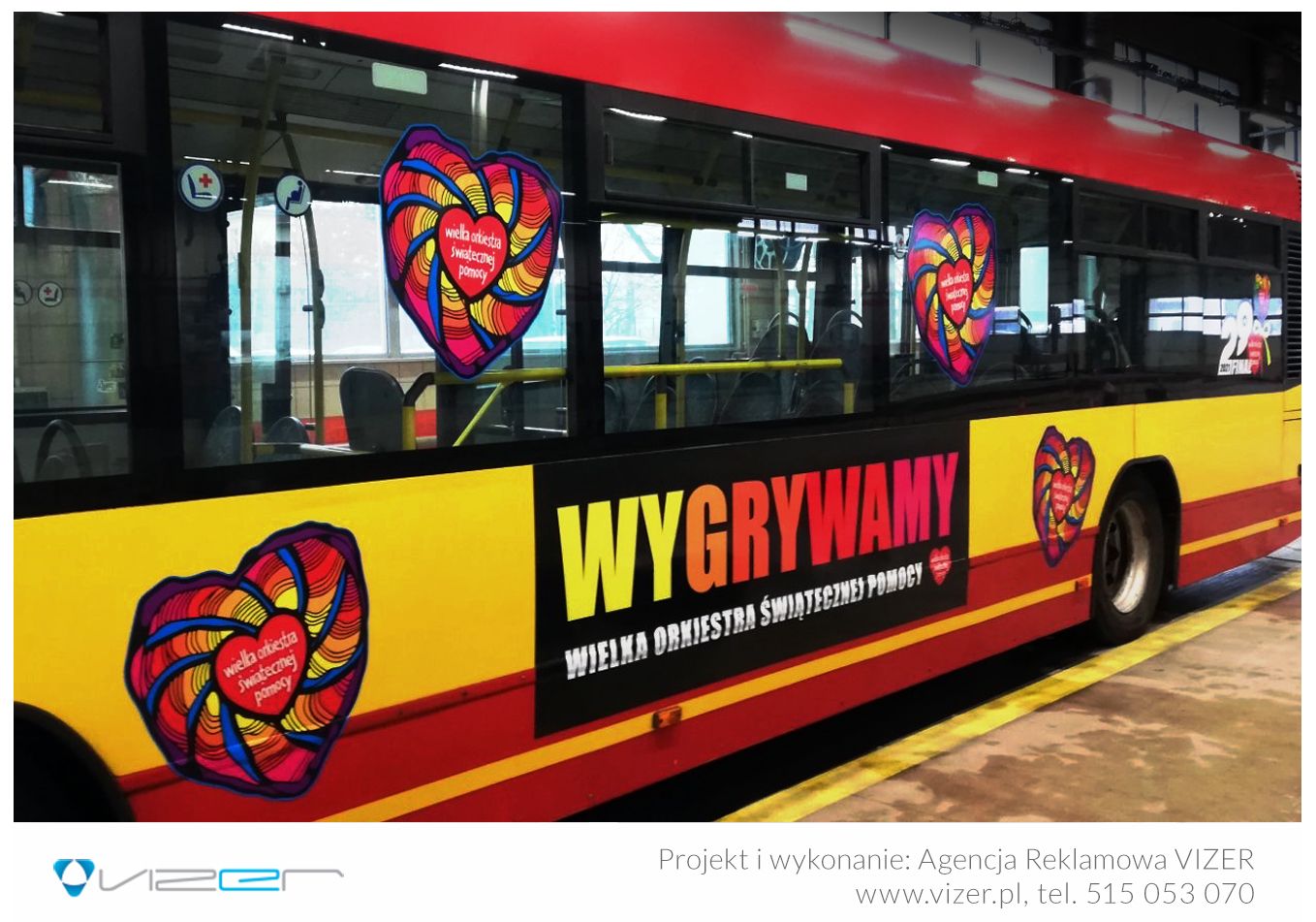 Oklejony autobus na WOŚP